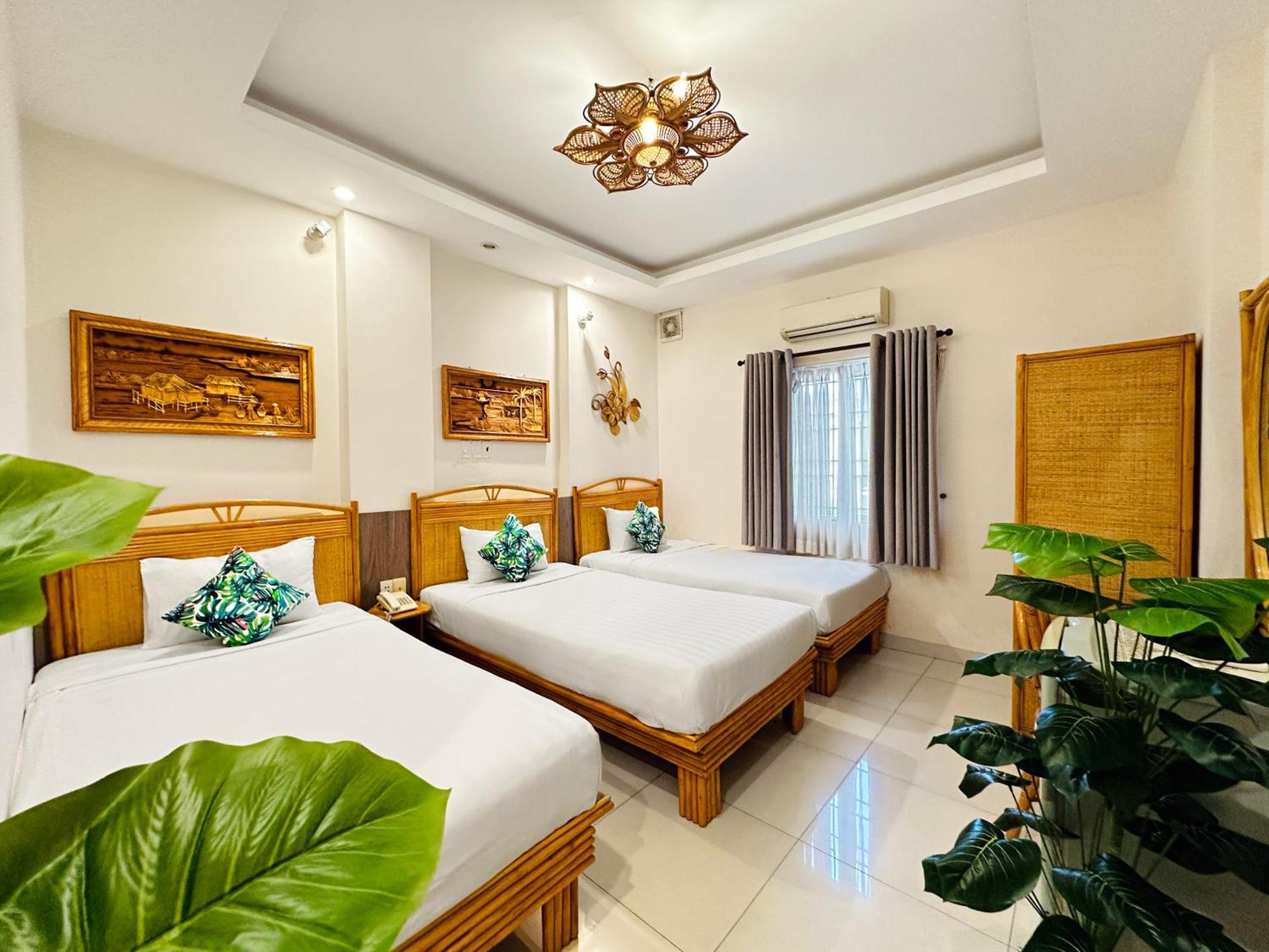 Calmette Hotel 151 - Ben Thanh Ho Chi Minh City Exterior photo