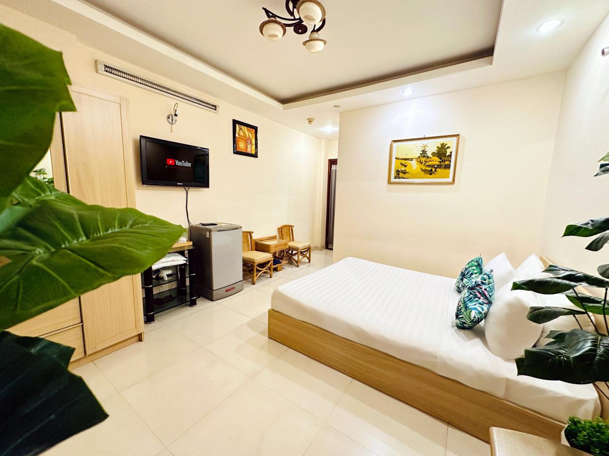 Calmette Hotel 151 - Ben Thanh Ho Chi Minh City Exterior photo